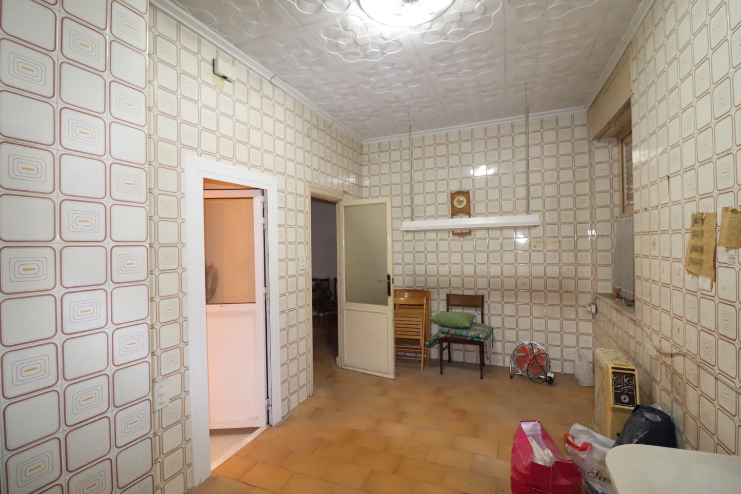 Casa en Calle Murillo, Elda