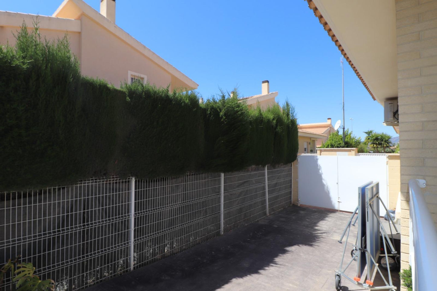 Chalet en Avd. De Ronda, Elda
