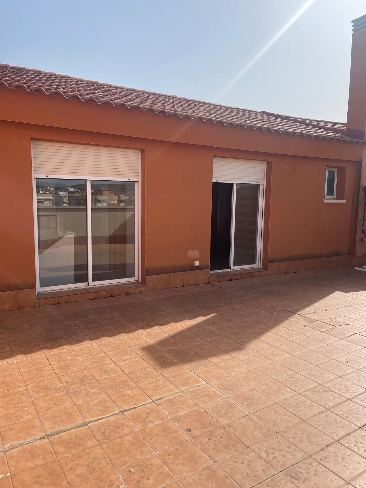 Ático duplex en Avenida Ronda. Elda