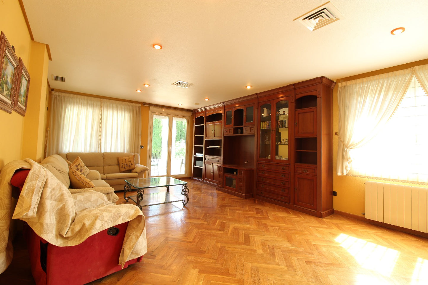 Chalet en San Francisco (Club de campo). Elda