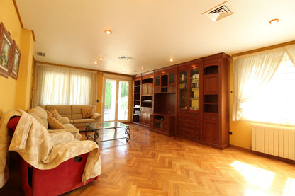 Chalet en San Francisco (Club de campo). Elda