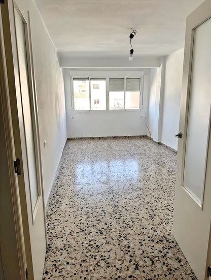Piso en Calle Maruja Ycardo. Elda
