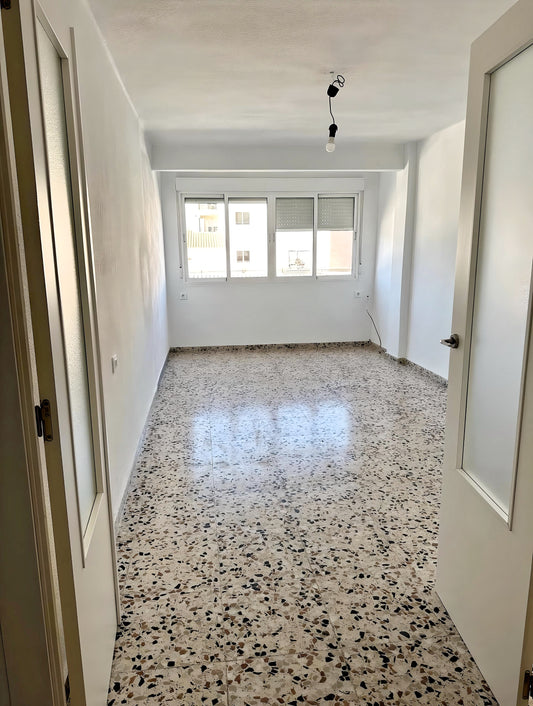 Piso en Calle Maruja Ycardo. Elda